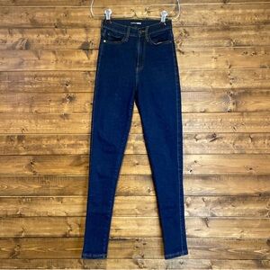 ✨Fashion Nova Cotton Dark Blue Skinny Jeans - Size 0✨